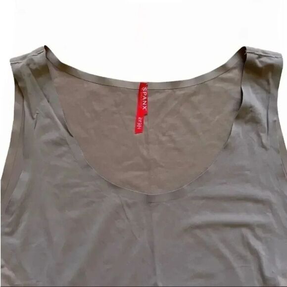 Spanx Microfiber Tan Lightweight Breathable Non-Compression Shaper Tank Top XL - Picture 2 of 11